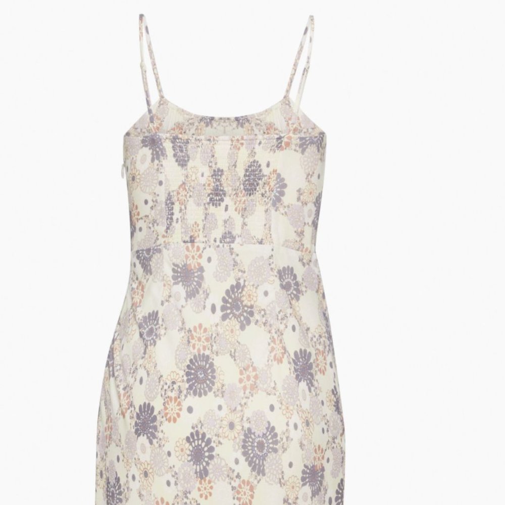 BNWT Aritzia Bellow Midi Dress Whipped Butter size 2